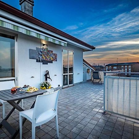 Il Terrazzo Sul Tramonto Apartment Bastiglia Luaran gambar
