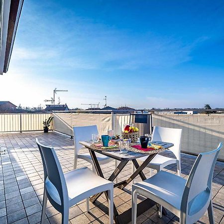 Il Terrazzo Sul Tramonto Apartment Bastiglia Luaran gambar