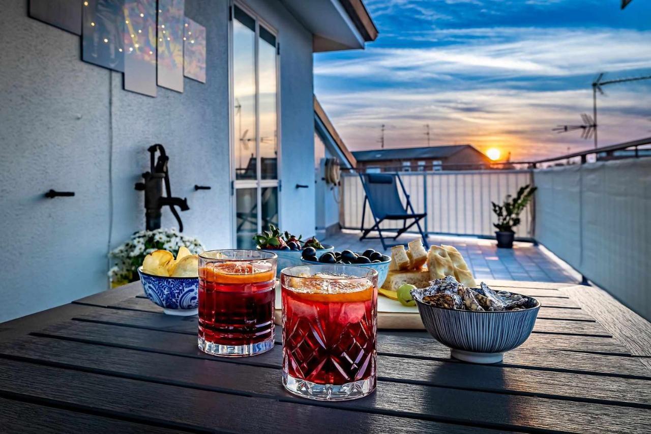 Il Terrazzo Sul Tramonto Apartment Bastiglia Luaran gambar