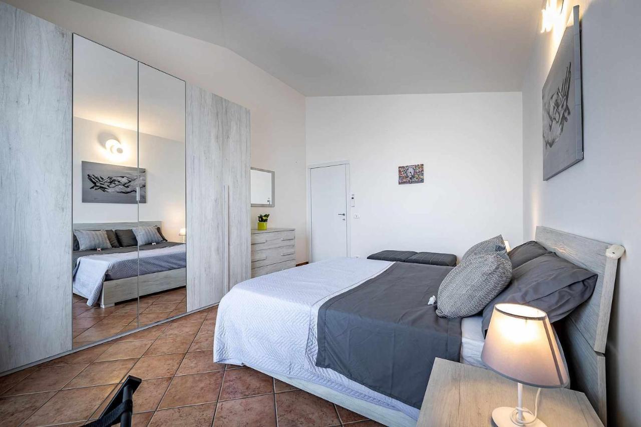 Il Terrazzo Sul Tramonto Apartment Bastiglia Luaran gambar